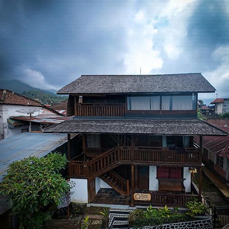 Munduk Tjeraki House 게스트하우스 외부 사진